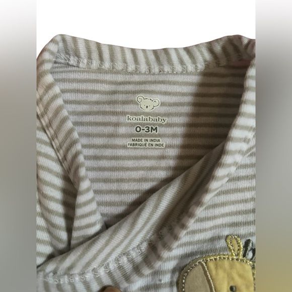 Carters 2 Baby Outfit with Giraffe Patch size:3-6 - Picture 4 of 5